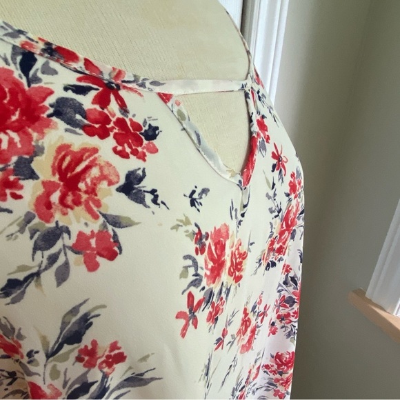 TORRID Size 3 Long Floral Smock Style Short Sleeve Top Blouse - Picture 4 of 9